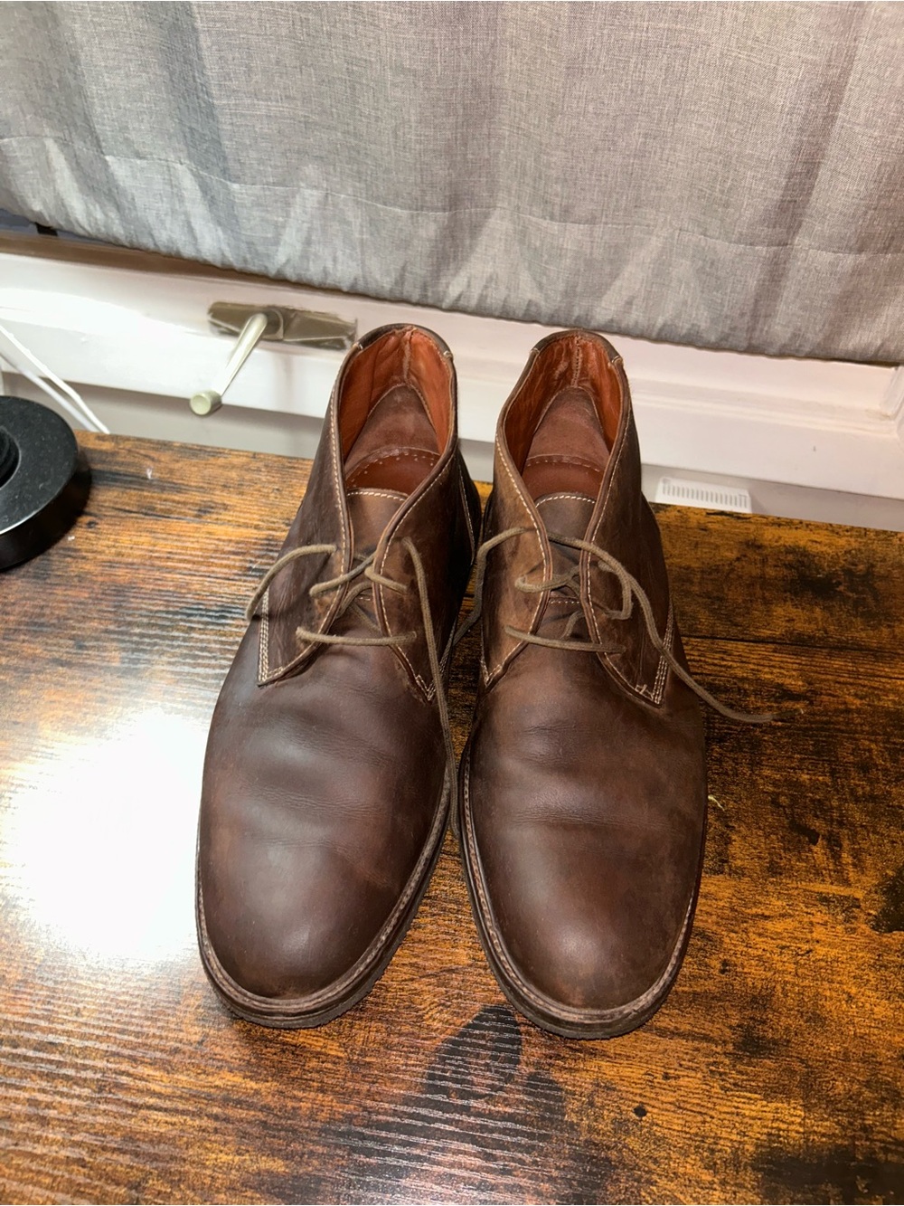 Johnston & Murphy men’s chukka boot - Picture 2 of 5
